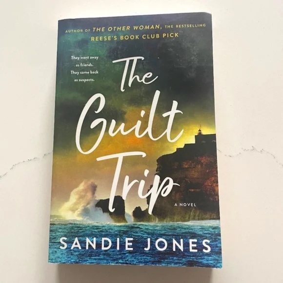 The Guilt Trip by Sandie Jones | Psychological Thriller (Paperback) π - Picture 1 of 4